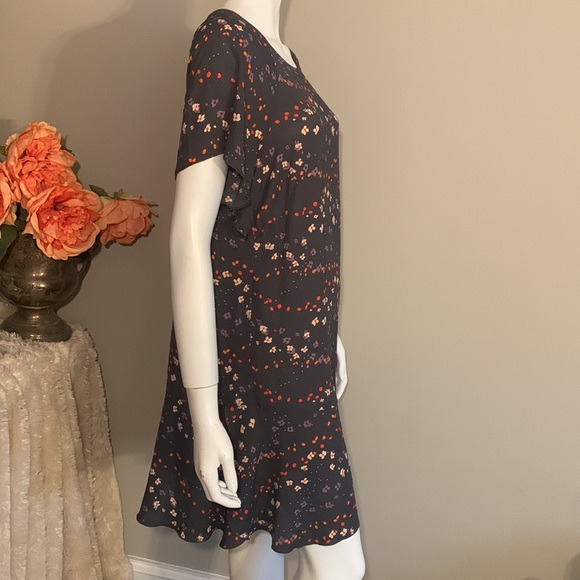 Cabi #3828 Muse Floral flutter sleeve dress XS - Picture 9 of 12